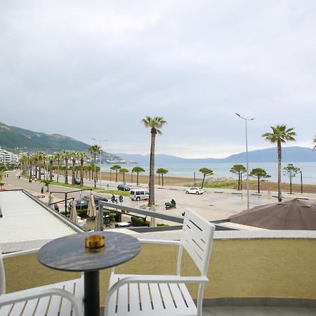 Vlorë Vala Boutique Hotel מראה חיצוני תמונה