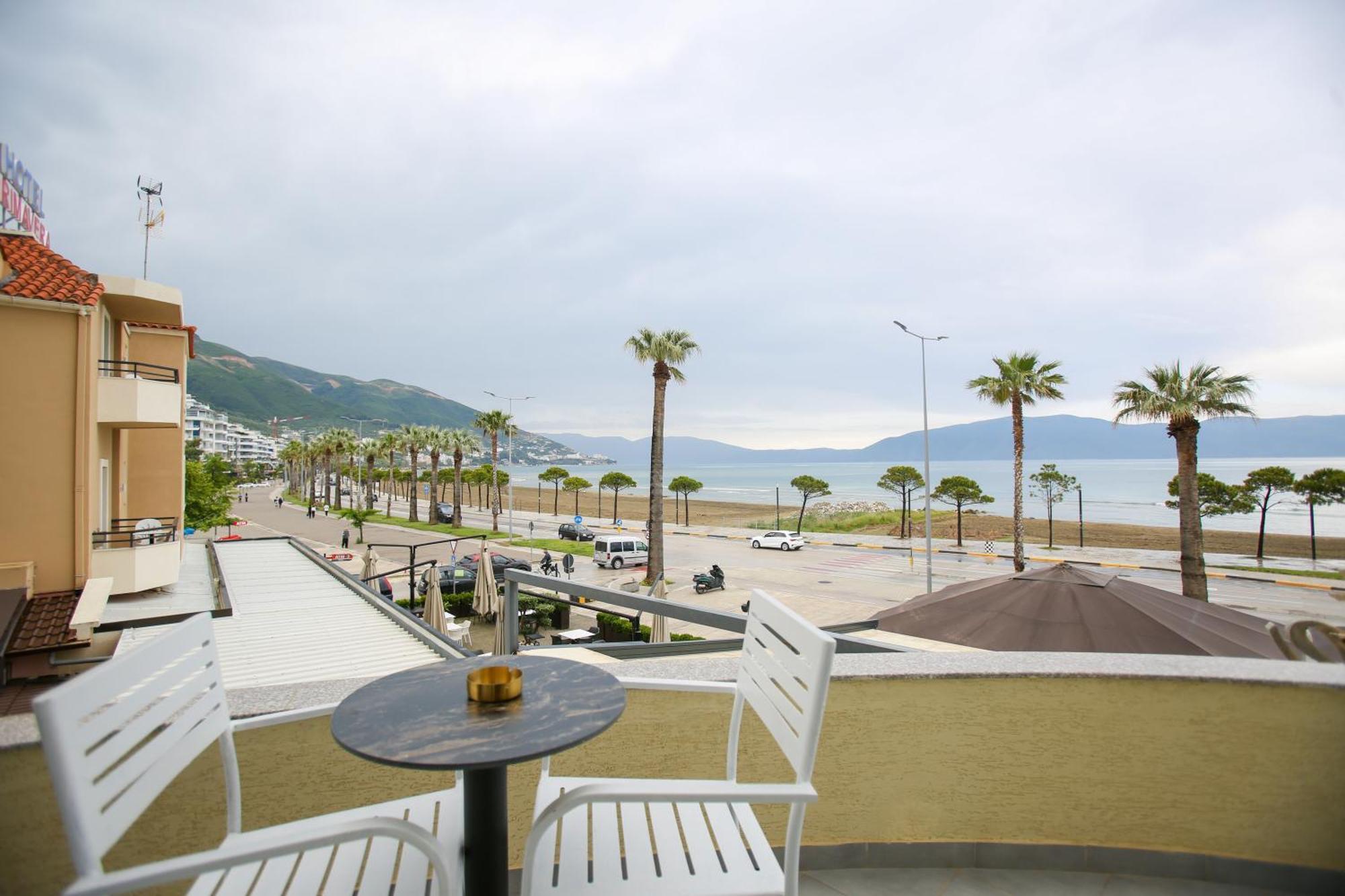 Vlorë Vala Boutique Hotel מראה חיצוני תמונה