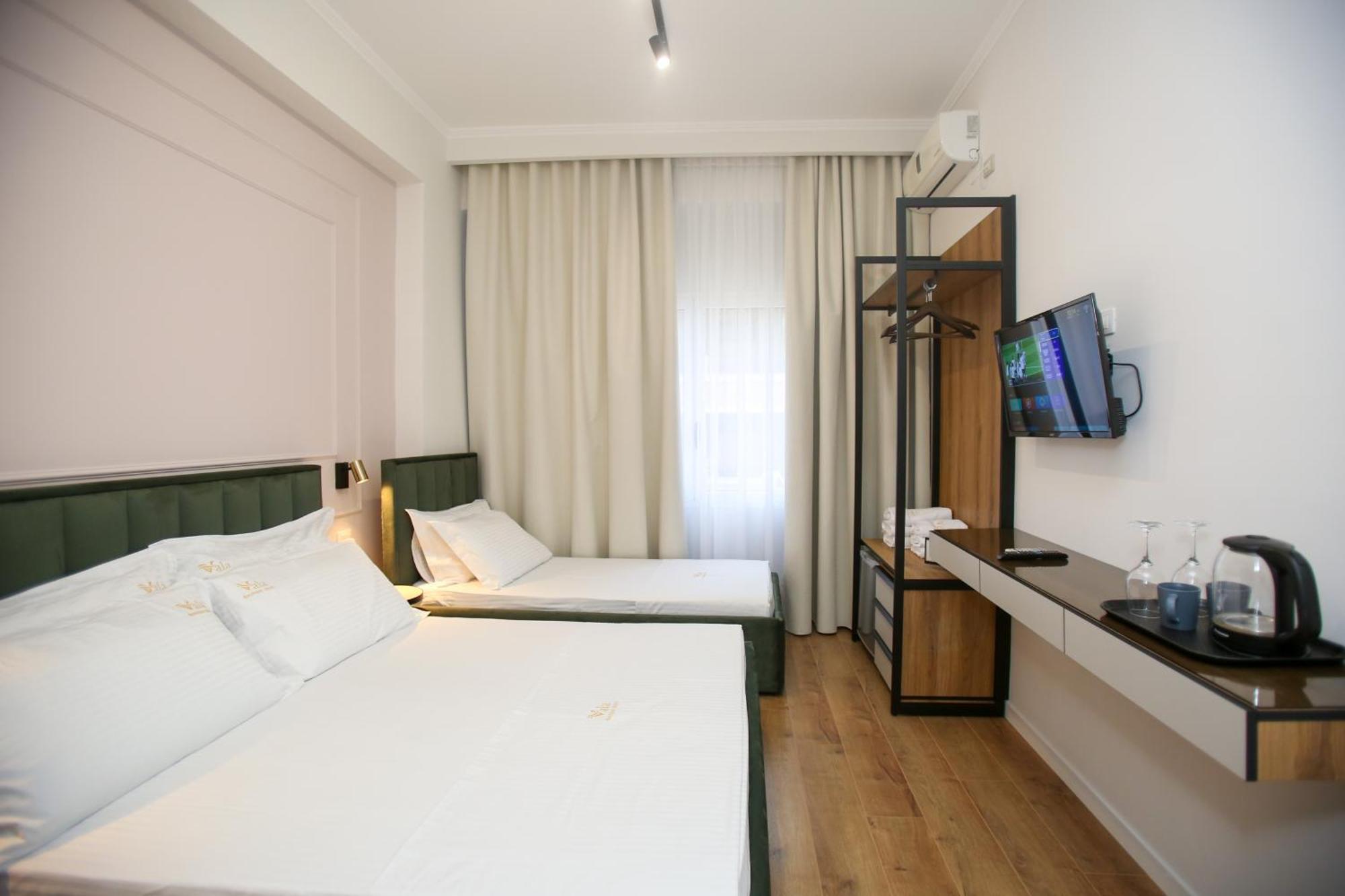 Vlorë Vala Boutique Hotel מראה חיצוני תמונה